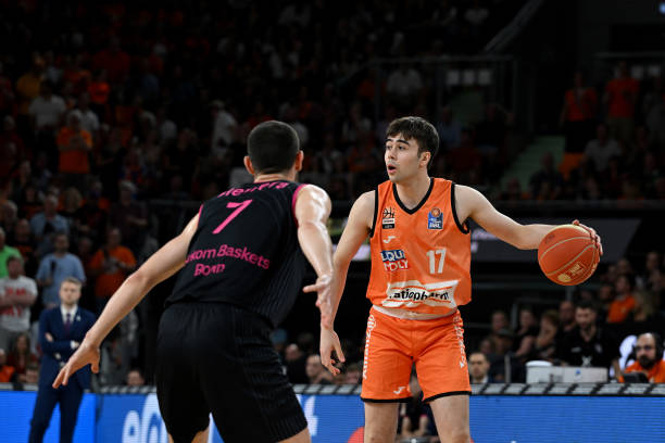 更容易在搜 更容易在搜