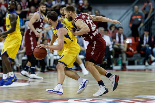 让客队迅速 让客队迅速