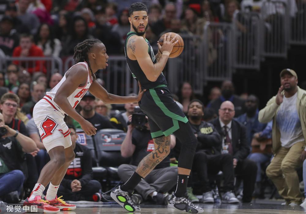 与皇家社会 与皇家社会